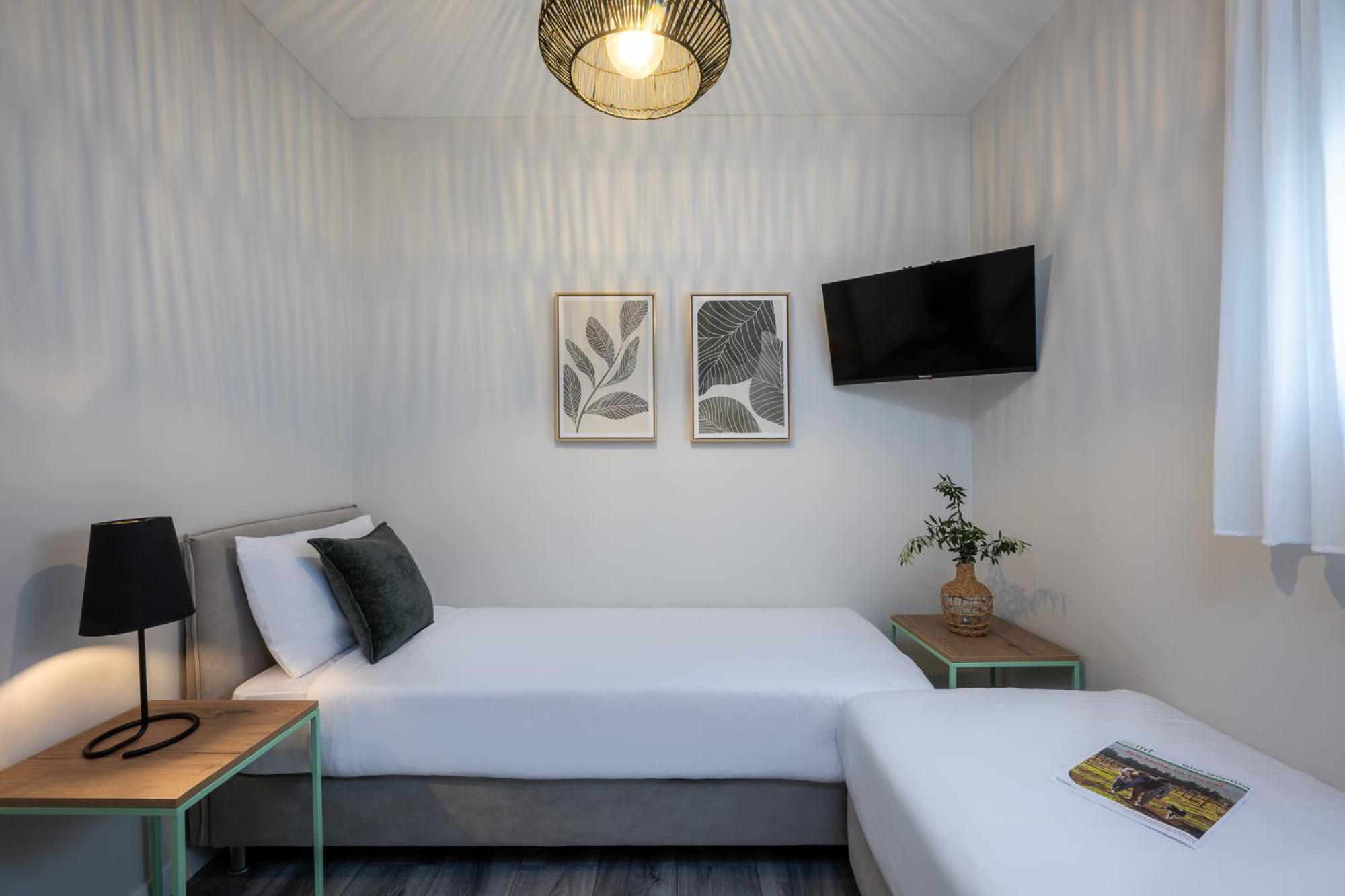 Erettz Dafna Travel Hotel Ngoại thất bức ảnh